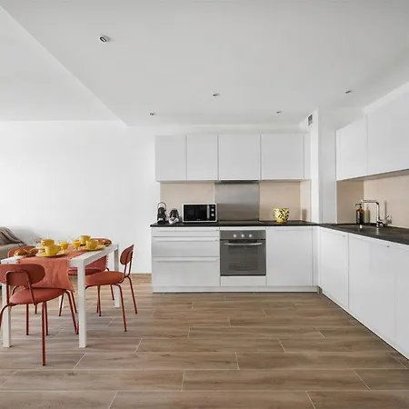 Rocamare - Piscine Toit Terrasse- Parking Prive Appartamento *